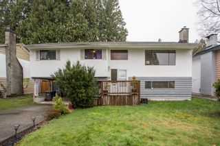 Photo 1: 3733 OAKDALE Street in Port Coquitlam: Lincoln Park PQ House for sale : MLS®# R2556663