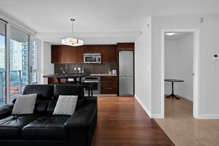 Photo 6: 1801 918 COOPERAGE WAY in Vancouver: Yaletown Condo for sale (Vancouver West)  : MLS®# R2502607