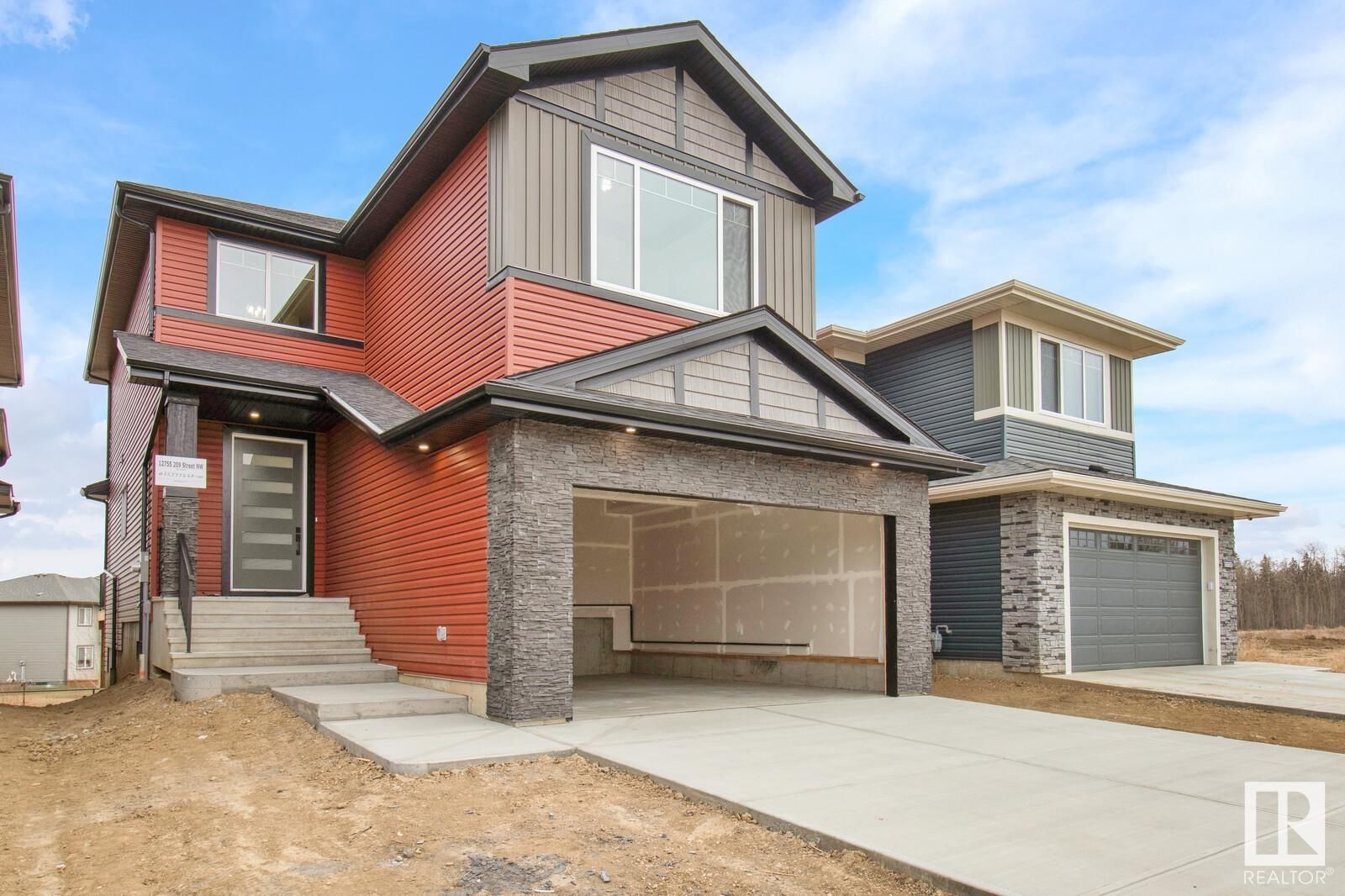 Main Photo: 12755 209 Street in Edmonton: Zone 59 House for sale : MLS®# E4369600