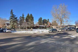 Photo 30: 735 68 Avenue SW in Calgary: Kingsland Semi Detached for sale : MLS®# A1051143
