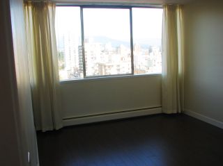 Photo 6: 1905 2055 PENDRELL Avenue in Vancouver: West End VW Condo for sale in "PANORAMA PLACE" (Vancouver West)  : MLS®# R2037252
