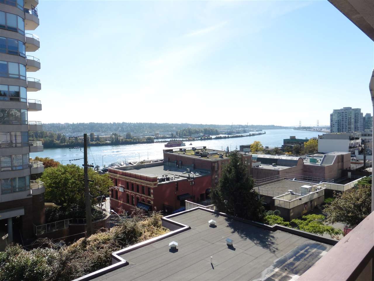 Main Photo: 307 45 FOURTH Street in New Westminster: Downtown NW Condo for sale in "DORCHESTER HOUSE" : MLS®# R2313336