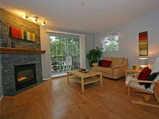 Photo 1: 101 1990 COQUITLAM Avenue in Port Coquitlam: Glenwood PQ Condo for sale in "THE RICHFIELD" : MLS®# V923528