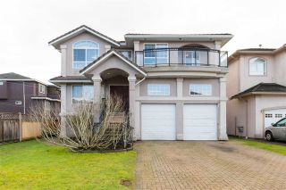 Photo 1: 1222 GALBRAITH Avenue in New Westminster: Queensborough House for sale in "Queensborough" : MLS®# R2431662