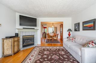 Photo 6: 5 2560 Wilcox Terr in Central Saanich: CS Tanner Row/Townhouse for sale : MLS®# 916836