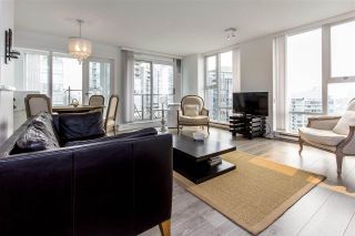 Photo 4: 3106 583 BEACH Crescent in Vancouver: Yaletown Condo for sale in "PARK WEST II" (Vancouver West)  : MLS®# R2202819