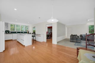 Photo 18: 2210 INGLEWOOD Avenue in West Vancouver: Dundarave House for sale : MLS®# R2691844