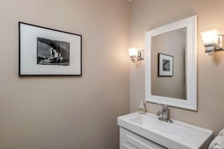 Photo 40: 1030 St. Charles St in Victoria: Vi Rockland House for sale : MLS®# 951729