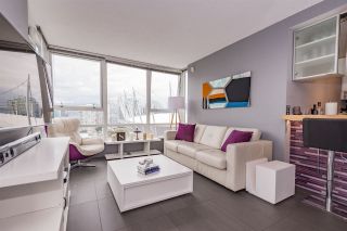 Photo 2: 2508 928 BEATTY Street in Vancouver: Yaletown Condo for sale in "The Max" (Vancouver West)  : MLS®# R2297790