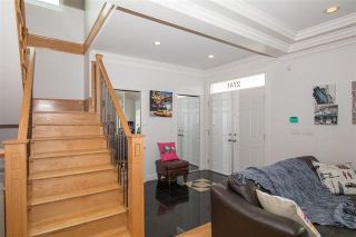 Photo 3: 2741 E GEORGIA Street in Vancouver: Renfrew VE House for sale (Vancouver East)  : MLS®# R2128620