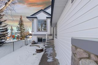 Photo 4: 160 Somercrest Grove SW in Calgary: Somerset Detached for sale : MLS®# A2022320
