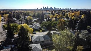 Photo 4: 189/191 Holland Street NW in Calgary: Cambrian Heights Full Duplex for sale : MLS®# A2012531