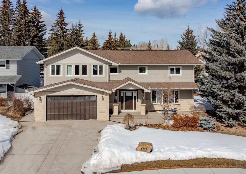 Main Photo: 6760 Leaside Drive SW in Calgary: Lakeview Detached for sale : MLS®# A2035226