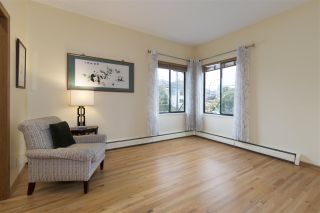 Photo 4: 3586 BELLA-VISTA Street in Vancouver: Knight House for sale (Vancouver East)  : MLS®# R2415260