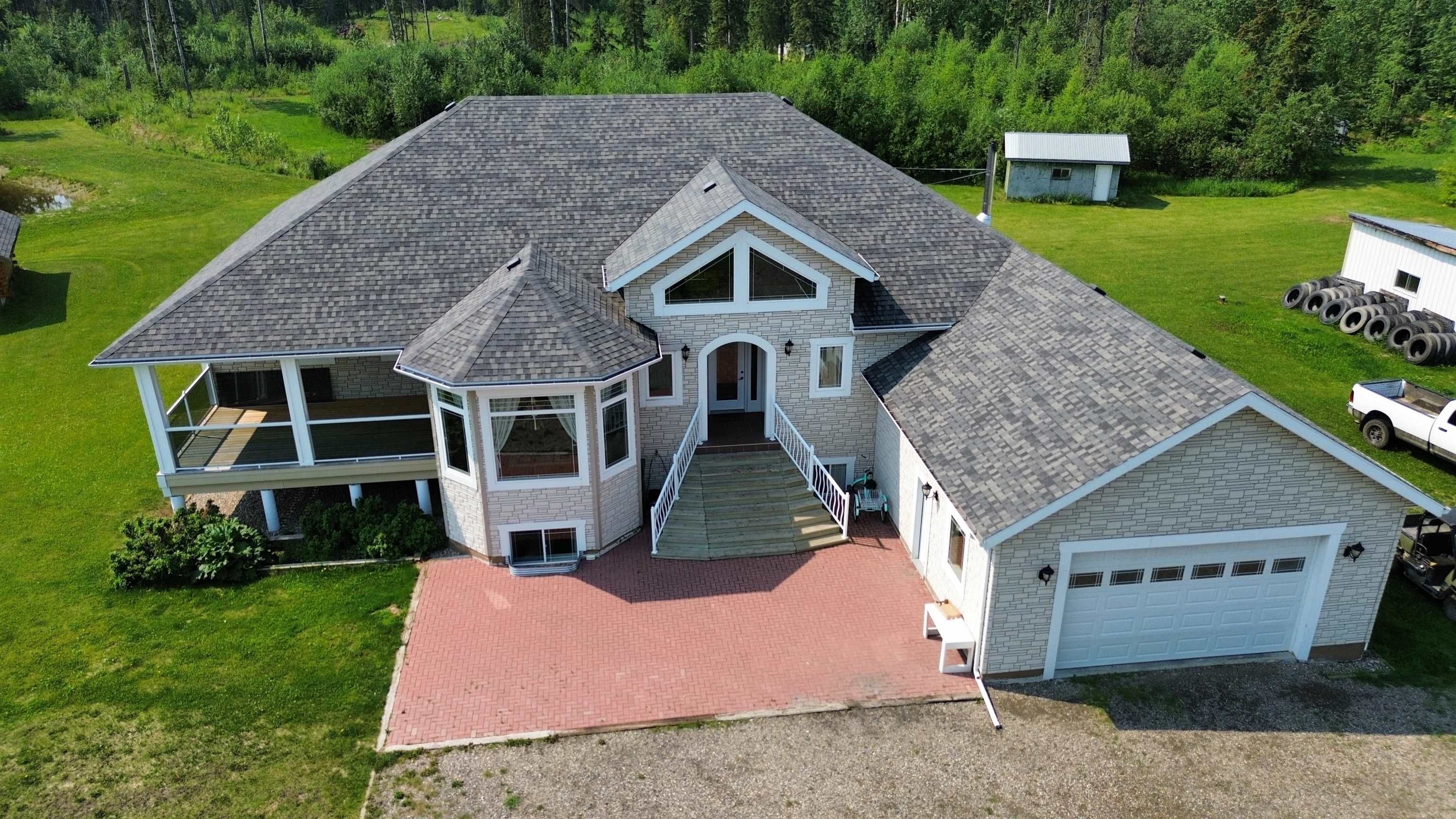 Main Photo: 14647 RED CREEK Road in Charlie Lake: Fort St. John - Rural W 100th House for sale (Fort St. John)  : MLS®# R2797917