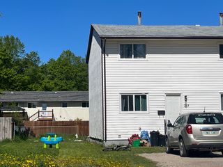 Photo 2: 753 Tupper St N in Portage la Prairie: House for sale : MLS®# 202213026