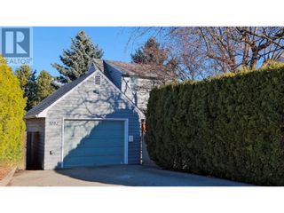 Photo 3: 1702 Coates Avenue in Kelowna: House for sale : MLS®# 10310900