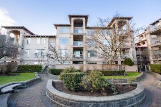 Photo 32: 203 3176 PLATEAU Boulevard in Coquitlam: Westwood Plateau Condo for sale : MLS®# R2881764