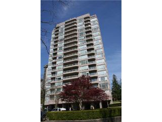 Photo 1: # 308 9633 MANCHESTER DR in Burnaby: Cariboo Condo for sale in "STRATHMORE TOWERS" (Burnaby North)  : MLS®# V822824