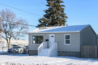 Photo 1: 10345 159 Street NW in Edmonton: Zone 21 House Duplex for sale : MLS®# E4321343