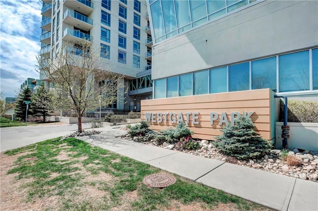 Main Photo: 1805 99 SPRUCE Place SW in Calgary: Spruce Cliff Apartment for sale : MLS®# C4245616