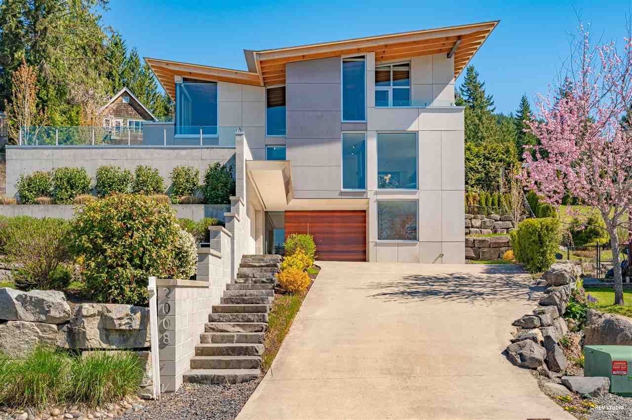 Main Photo: 2008 Glacier Heights Place in Garibaldi Highlands: House for sale : MLS®# R2568998