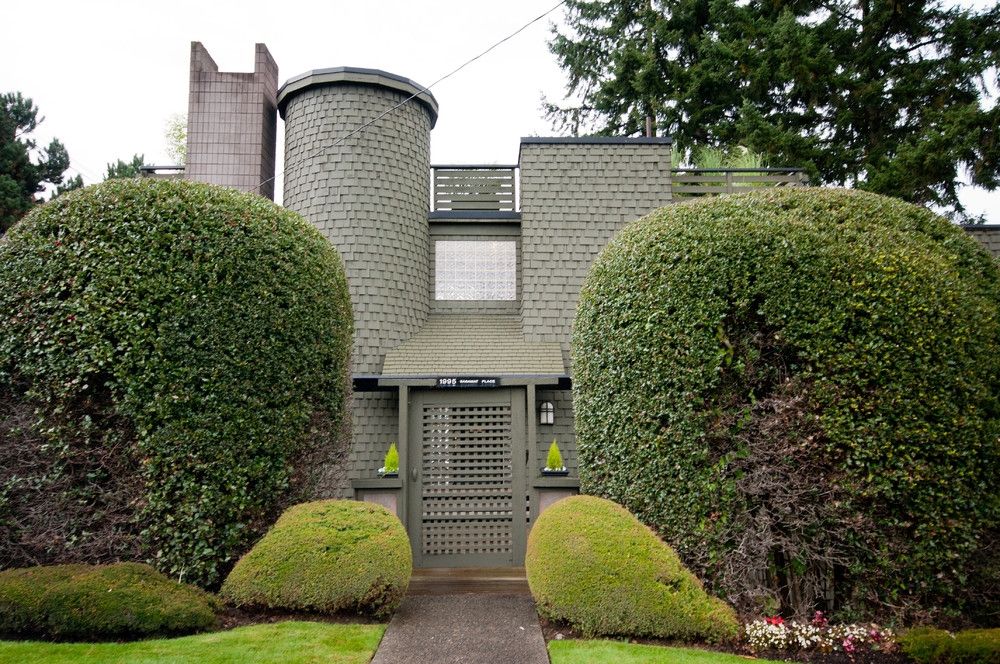 Main Photo: 1995 SASAMAT Place in Vancouver: Point Grey House for sale (Vancouver West)  : MLS®# V857187