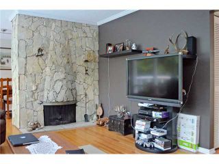 Photo 4: 3067 SPURAWAY Avenue in Coquitlam: Ranch Park House for sale in "RANCH PARK" : MLS®# V1122391
