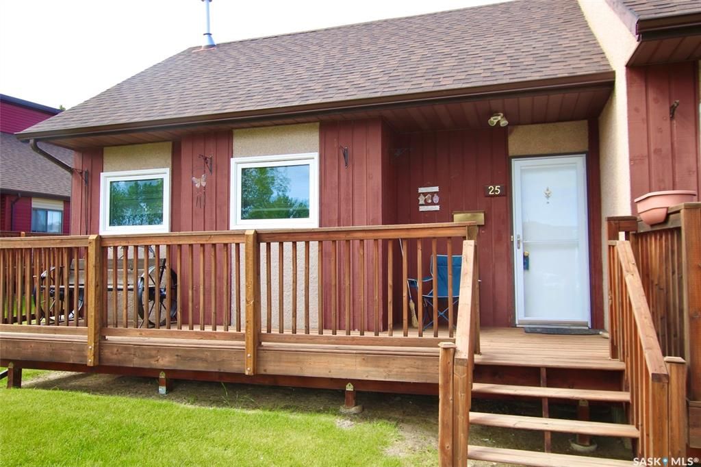 Main Photo: 25 331 Pendygrasse Road in Saskatoon: Fairhaven Residential for sale : MLS®# SK875001