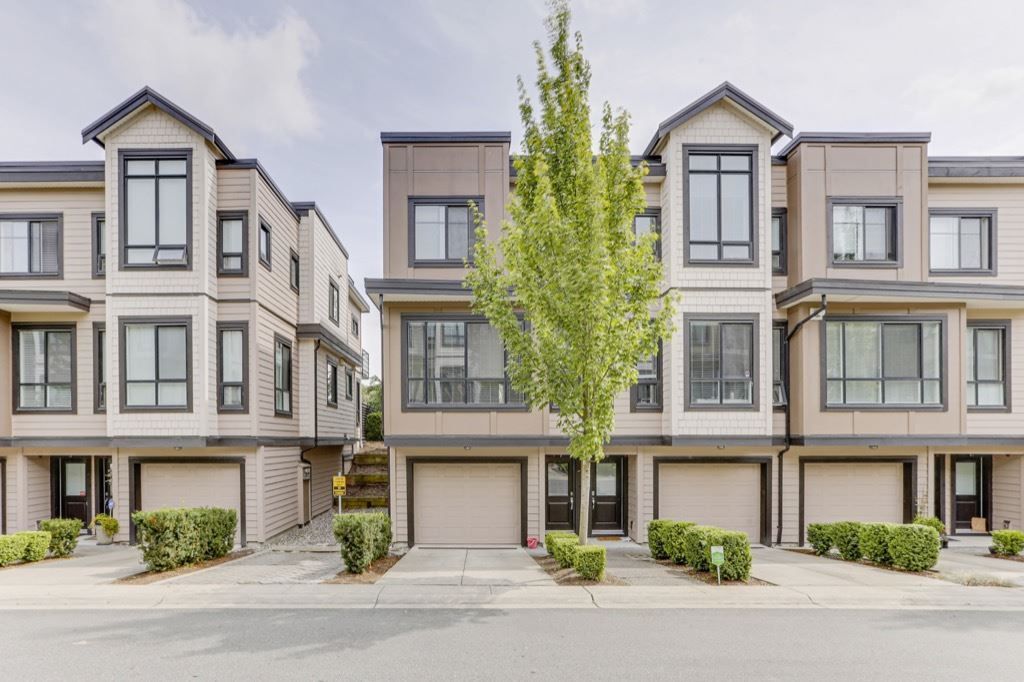 Main Photo: 7 100 WOOD STREET in New Westminster: Queensborough Townhouse for sale : MLS®# R2481818