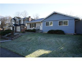 Photo 12: 4376 PINEWOOD Crescent in Burnaby: Garden Village House for sale (Burnaby South)  : MLS®# V1037956