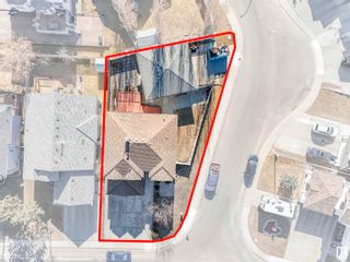 Photo 4: 16103 73 Street in Edmonton: Zone 28 House for sale : MLS®# E4381580