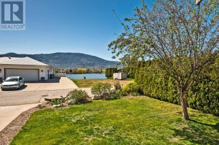 Photo 3: 35 BAYVIEW Crescent in Osoyoos: House for sale : MLS®# 10310102