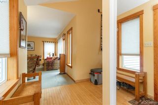 Photo 3: 475 Kinver St in VICTORIA: Es Saxe Point House for sale (Esquimalt)  : MLS®# 803807