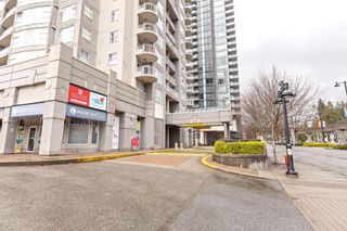 Photo 2: 401 1180 PINETREE Way in Coquitlam: North Coquitlam Condo for sale in "Frontenac Towers" : MLS®# R2864545