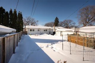Photo 18: River Heights Bungalow in Winnipeg: 1D House for sale (River Heights) 