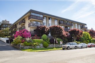 Main Photo: 302 120 E 4TH Street in North Vancouver: Lower Lonsdale Condo for sale in "Excelsior House" : MLS®# R2884688