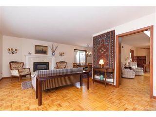 Photo 4: 737 Paskin Way in VICTORIA: SW Royal Oak House for sale (Saanich West)  : MLS®# 747858