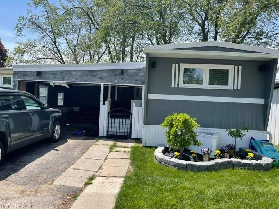 Main Photo: 126 Scott Street in Waterloo: 553 - St Jacobs/Floradale/W.Montrose Mobile Home for sale (5 - Woolwich and Wellesley Township)  : MLS®# 40506381