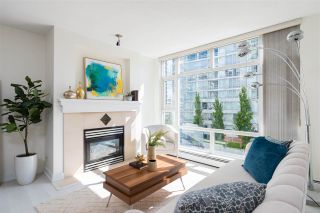 Photo 1: 707 1199 MARINASIDE Crescent in Vancouver: Yaletown Condo for sale in "AQUARIUS I" (Vancouver West)  : MLS®# R2463668
