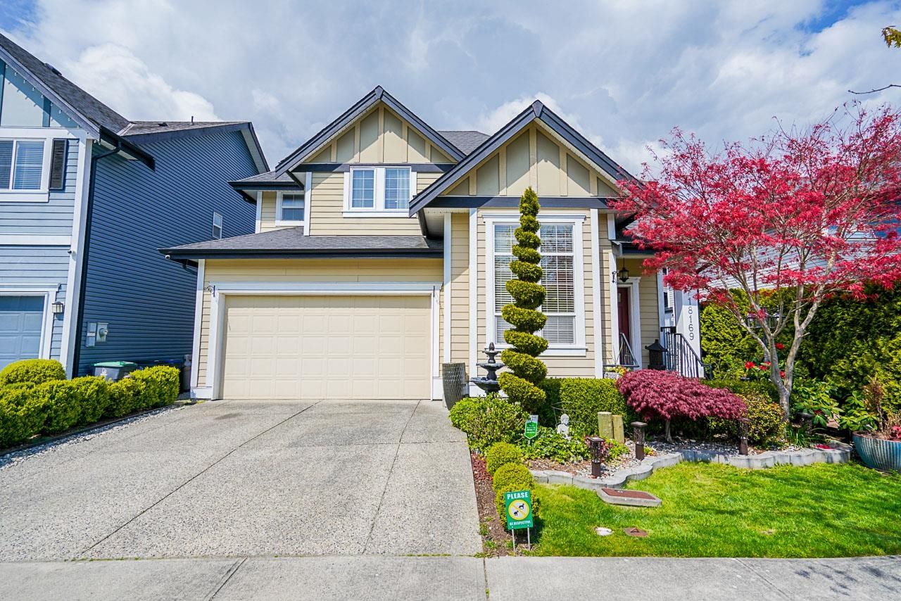 Main Photo: 18169 70A Avenue in Surrey: Cloverdale BC House for sale in "Provinceton" (Cloverdale)  : MLS®# R2697937