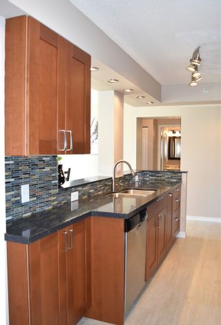 Photo 4: 504 1111 HARO STREET in Vancouver: West End VW Condo for sale (Vancouver West)  : MLS®# R2091773