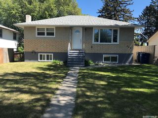 Photo 1: 448 V Avenue South in Saskatoon: Pleasant Hill Residential for sale : MLS®# SK898234