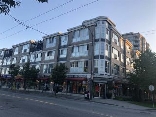 Photo 3: 308 2102 W 38TH AVENUE in Vancouver: Kerrisdale Condo for sale (Vancouver West)  : MLS®# R2480305