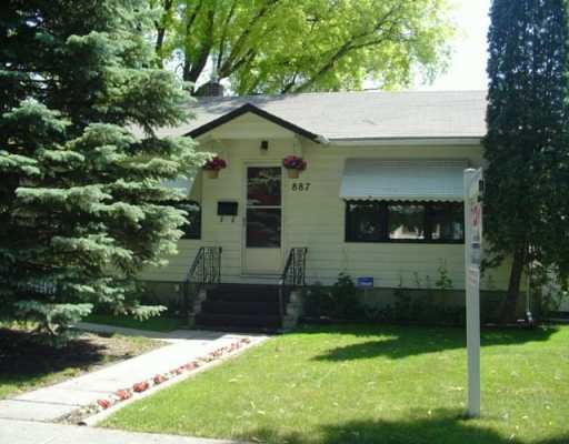 Main Photo: 887 STRATHCONA Street in Winnipeg: West End / Wolseley Single Family Detached for sale (West Winnipeg)  : MLS®# 2610312