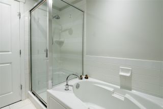 Photo 16: 301 9266 UNIVERSITY Crescent in Burnaby: Simon Fraser Univer. Condo for sale (Burnaby North)  : MLS®# R2464043