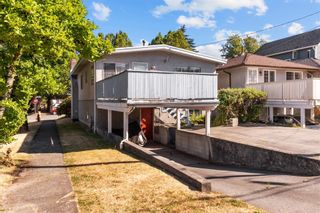 Photo 2: 848 E 33RD Avenue in Vancouver: Fraser VE House for sale (Vancouver East)  : MLS®# R2705780