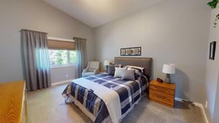 Photo 17: 358 Mountain Park Drive SE in Calgary: McKenzie Lake Detached for sale : MLS®# A2094276