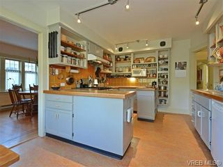 Photo 6: 1332 Carnsew St in VICTORIA: Vi Fairfield West House for sale (Victoria)  : MLS®# 744346