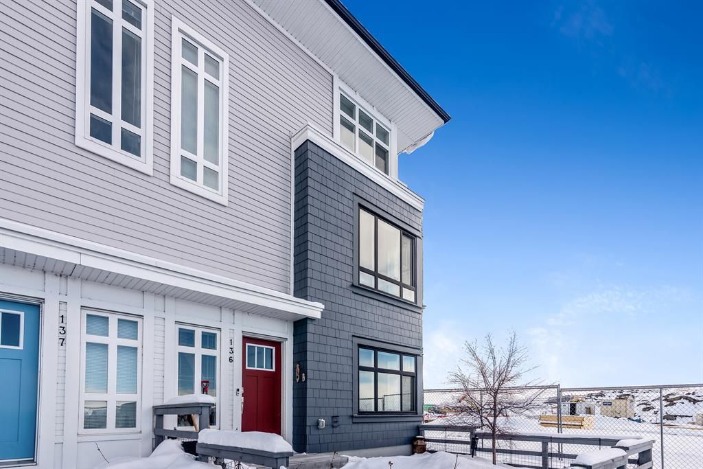 Main Photo: 136 857 Belmont Drive SW in Calgary: Belmont Row/Townhouse for sale : MLS®# A2028106